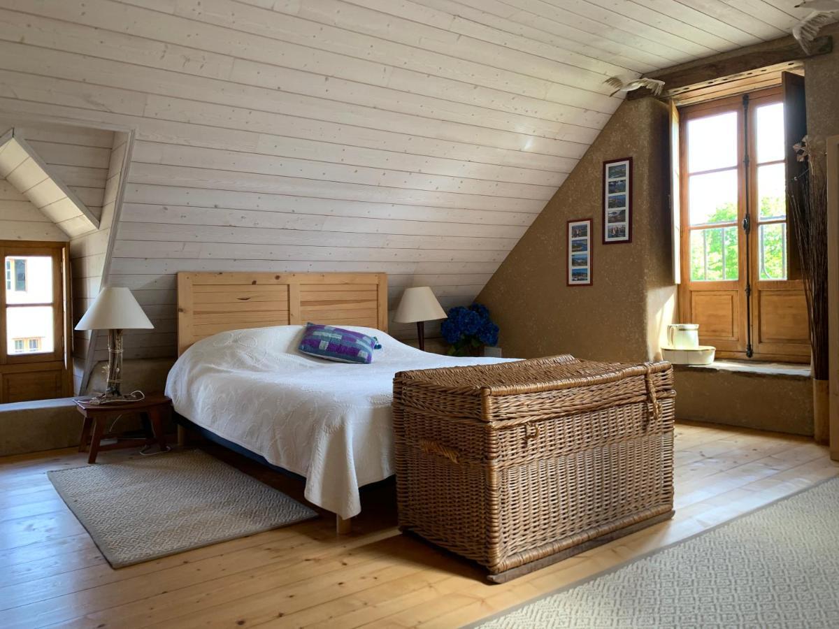 Gite Du Manoir Du Cosquer Pommerit-Jaudy ภายนอก รูปภาพ